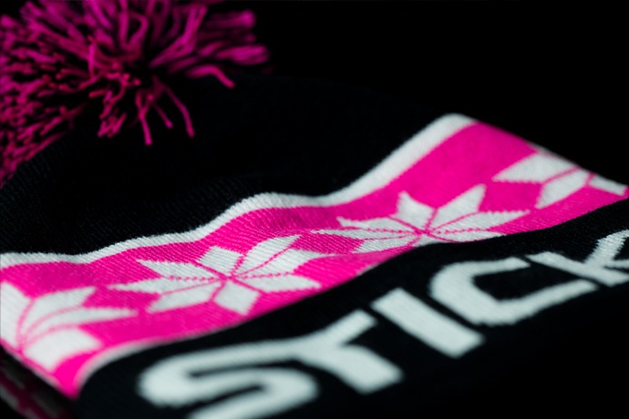 Sticky Baits Beanie – Pink / Black Bobble Beanie Hat